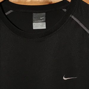 Nike Sphere Dry Piping t shirt