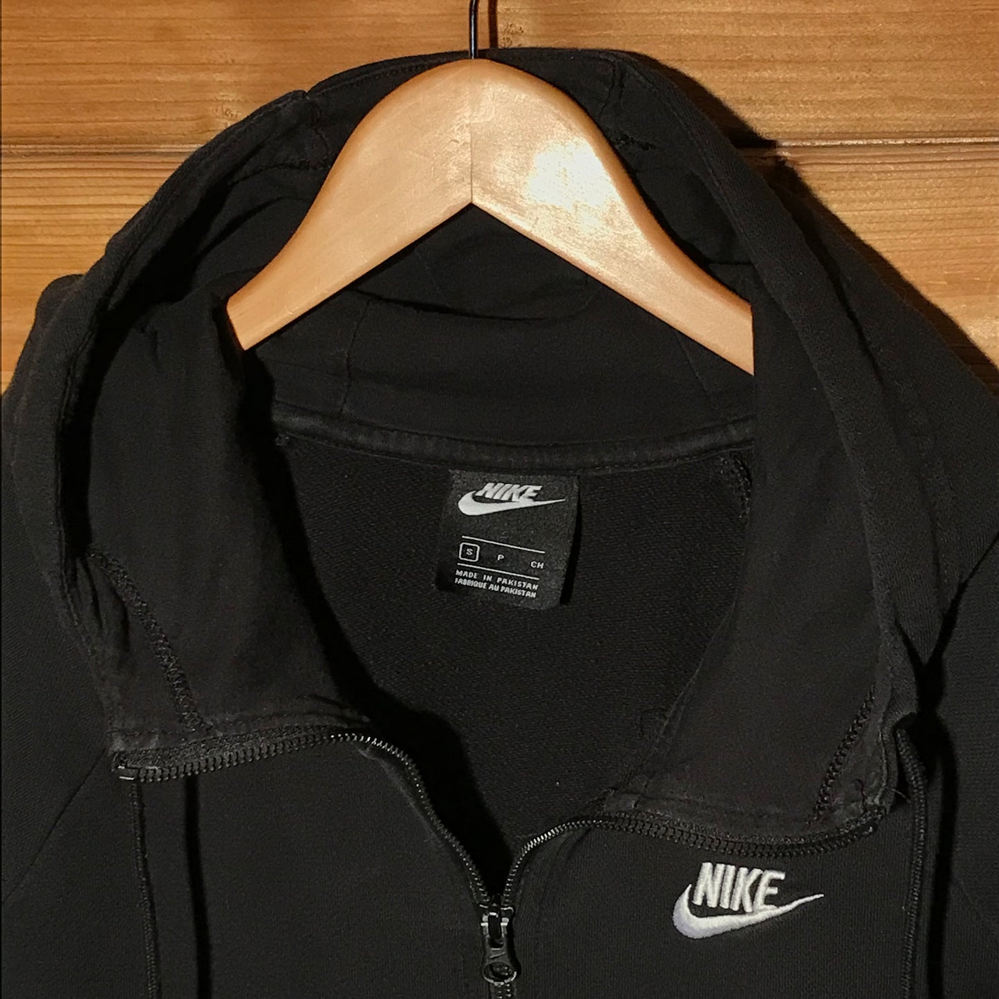 Nike Essentials zip up hoodie