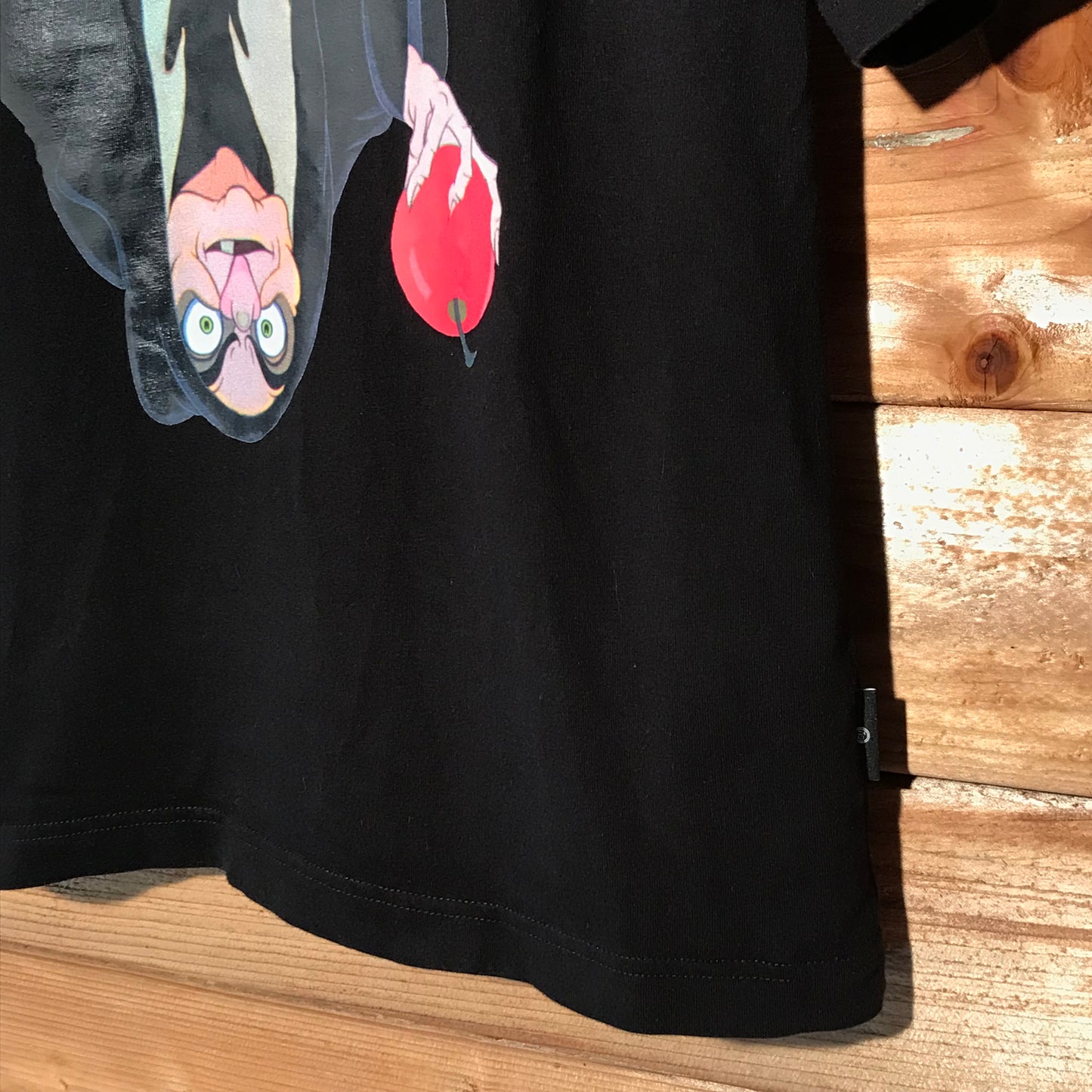 Undercover x GU Disney Snow White Witch t shirt