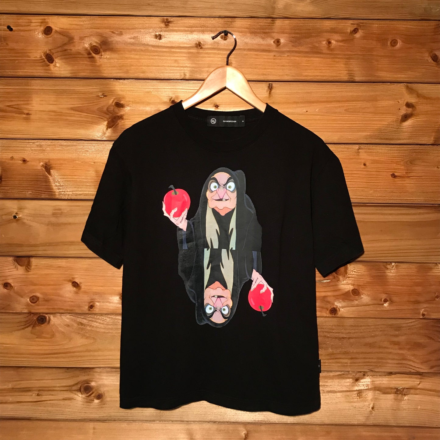 Undercover x GU Disney Snow White Witch t shirt