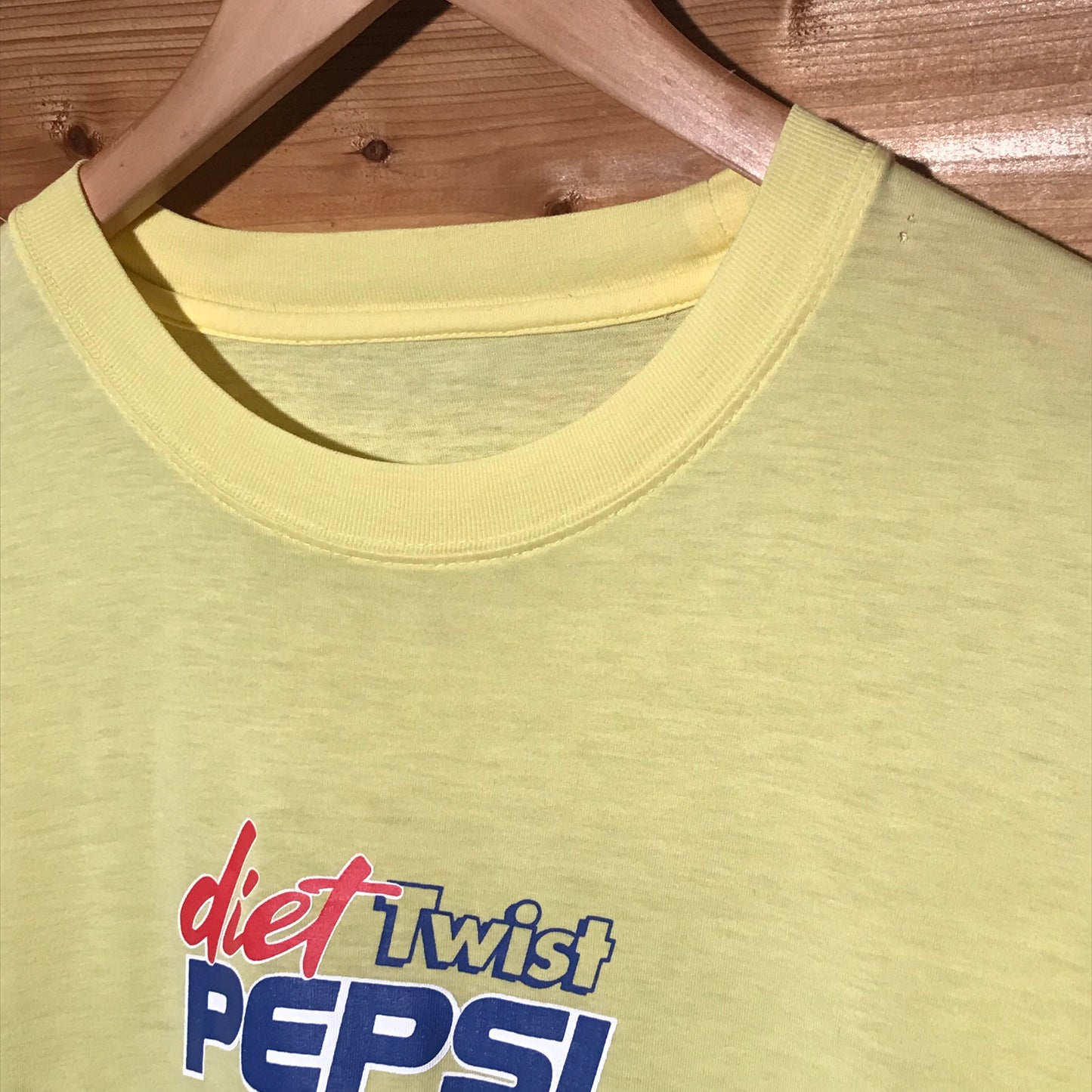 2004 Pepsi Twist x Gundam t shirt