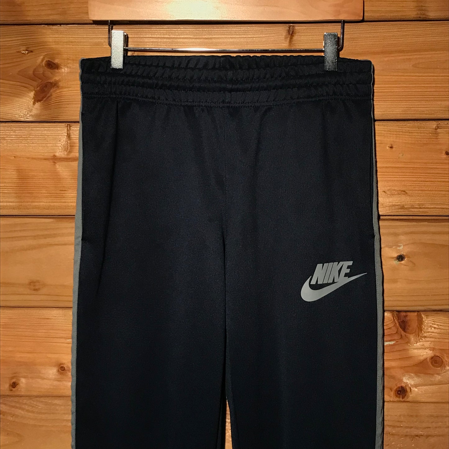 Nike essential tracksuit sweatpants