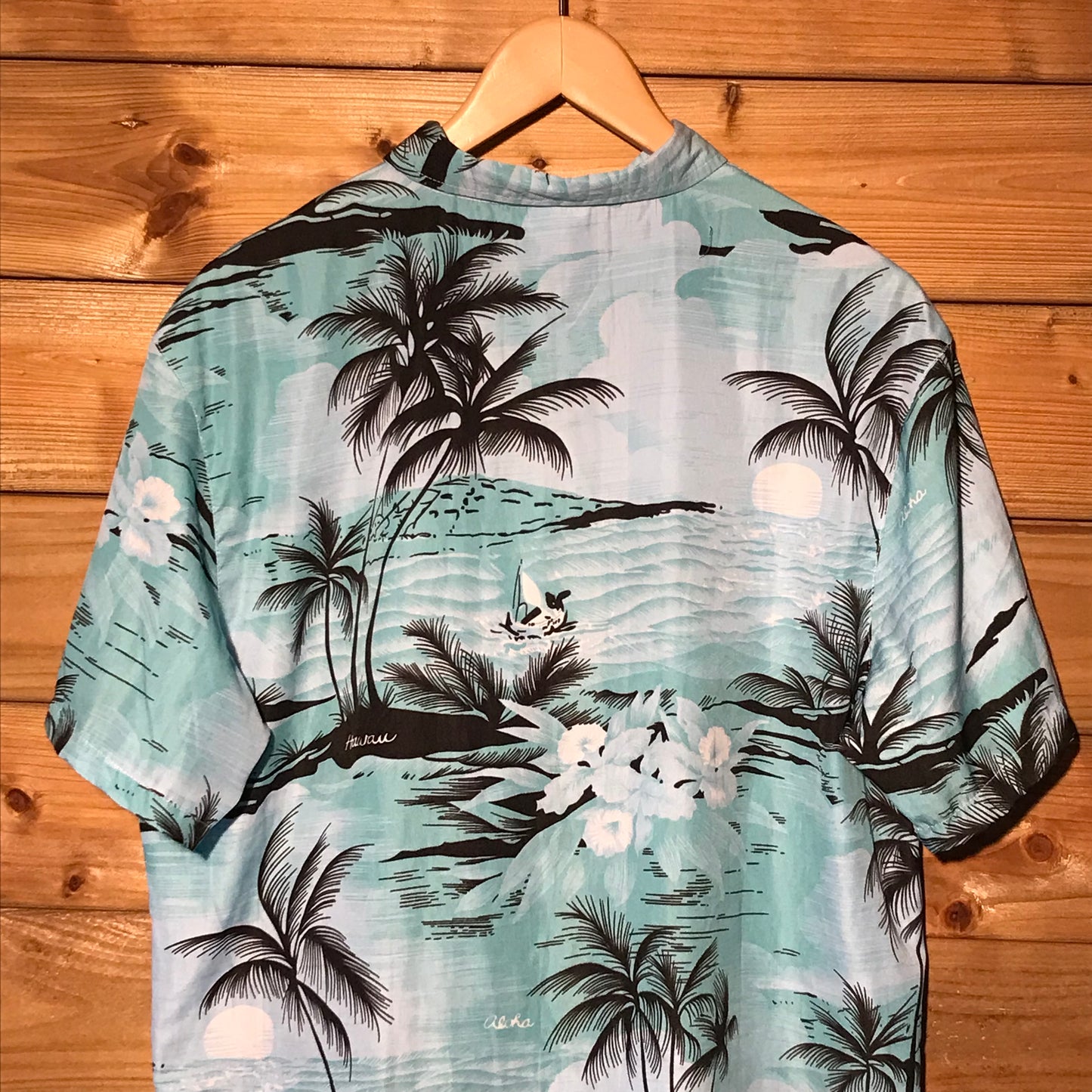 Green-G Hawaii Floral rayon shirt