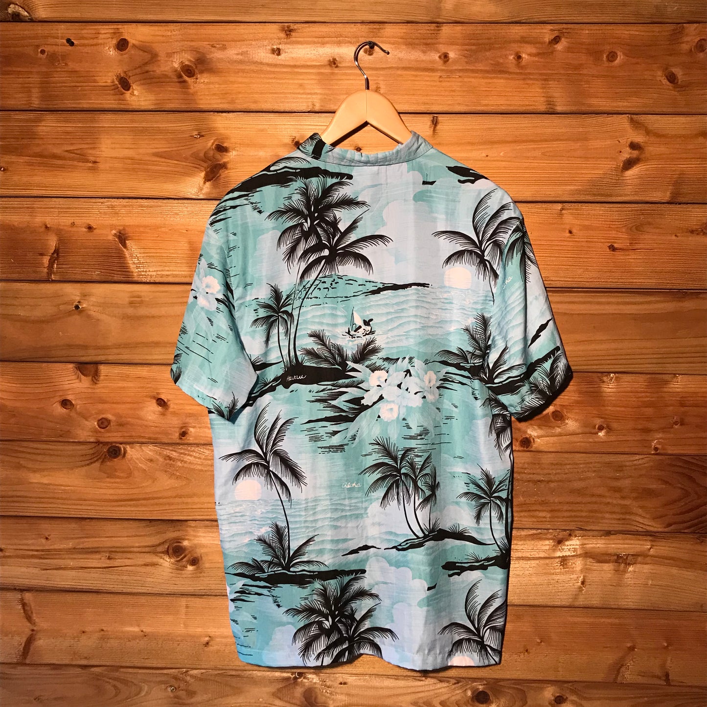 Green-G Hawaii Floral rayon shirt