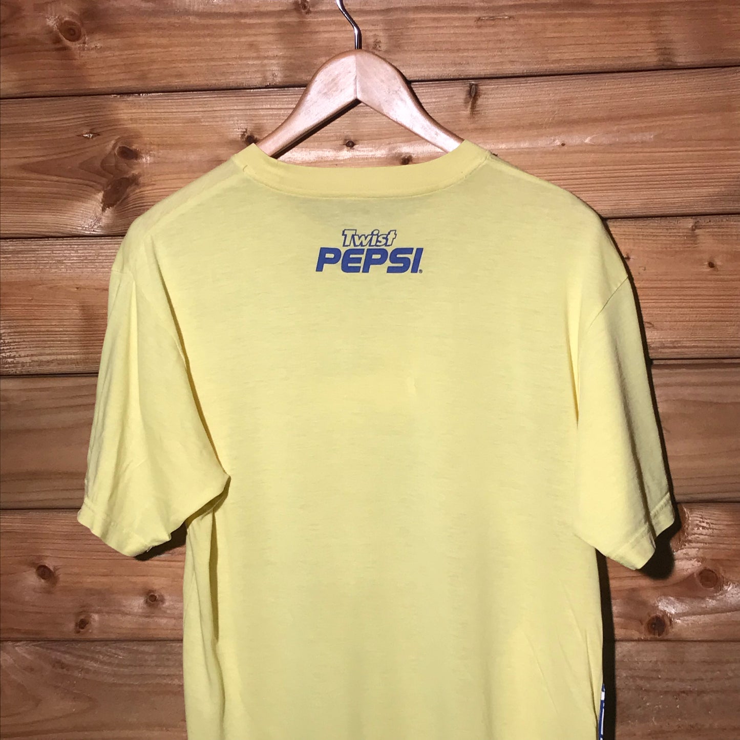 2004 Pepsi Twist x Gundam t shirt