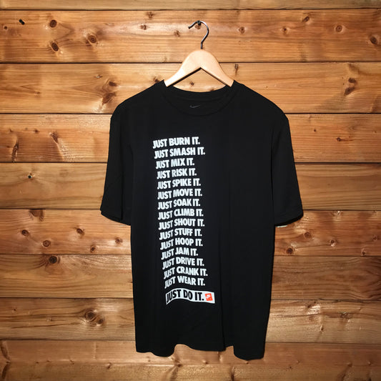 Nike Slogan Repeat t shirt