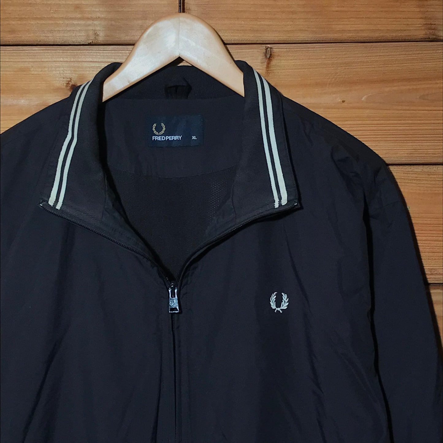 Fred Perry Essentials windbreaker jacket