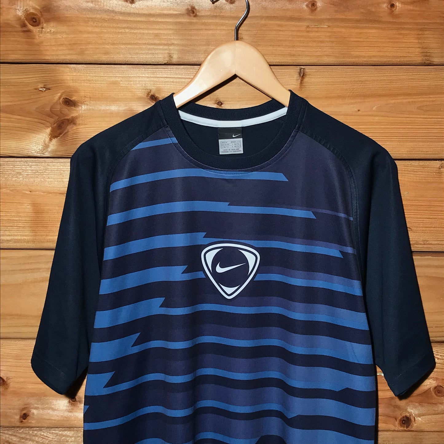 Nike Team Striped t shirt