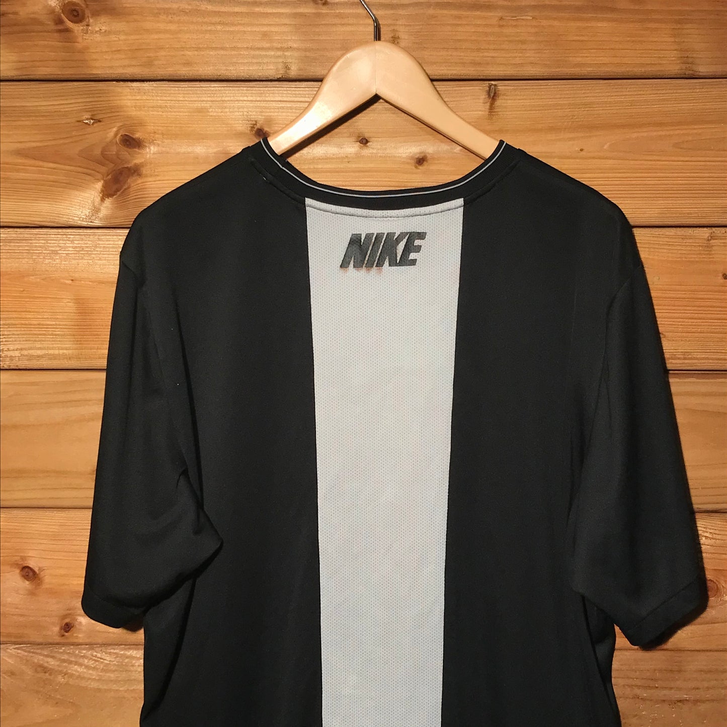 Nike Team Piping t shirt