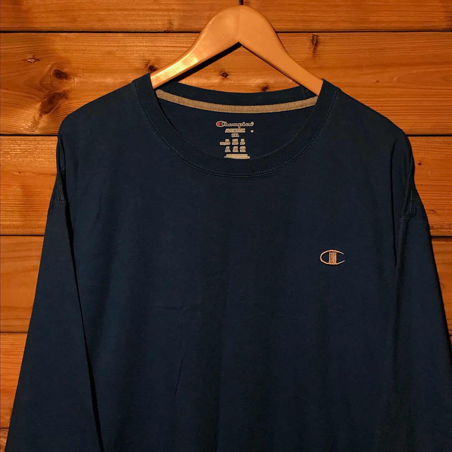 Champion essentials long sleeve t shirt