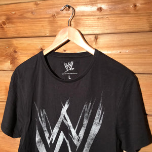 WWE classic logo t shirt