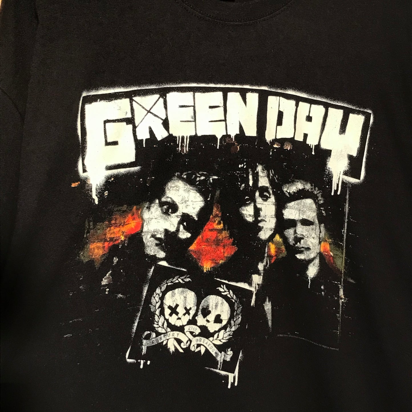 2009 Green Day band t shirt