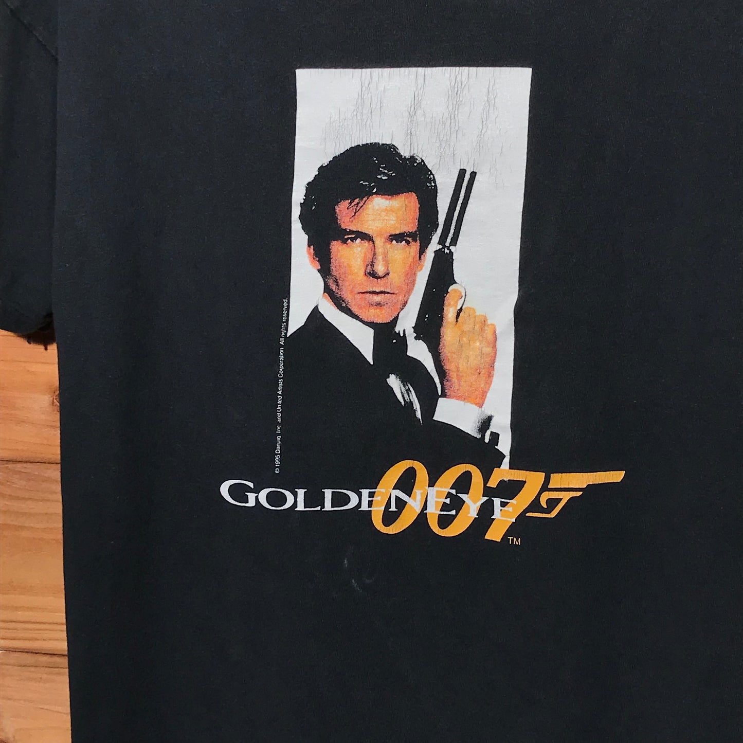 1995 James Bond 007 Goldeneye Movie Promo t shirt