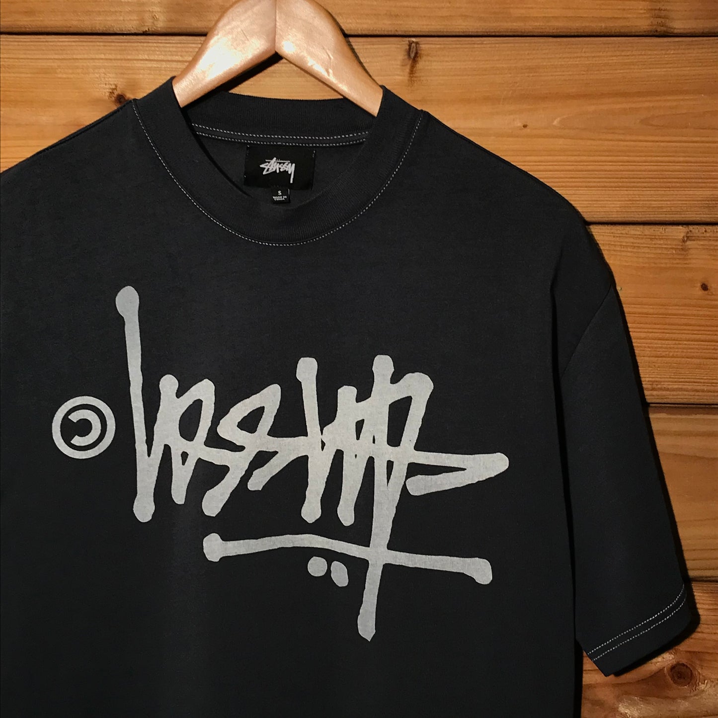 Stüssy Upside Down Script Spellout t shirt