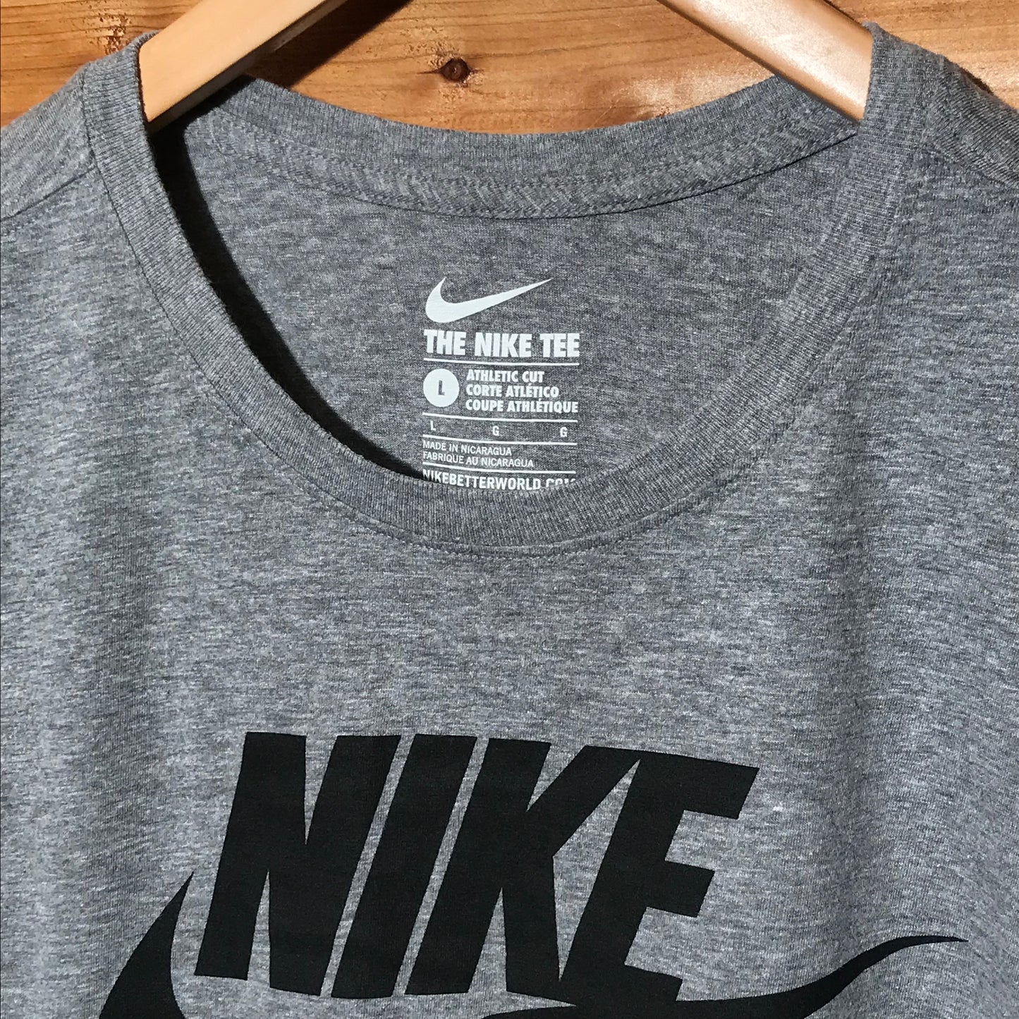 Nike Swoosh Spellout t shirt