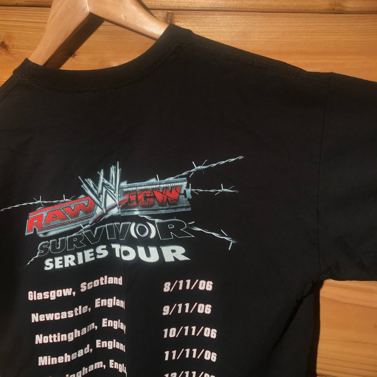 2006 WWE Raw Survivor Series Tour t shirt