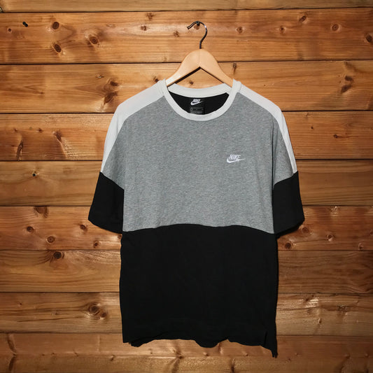 Nike Split essentials t shirt