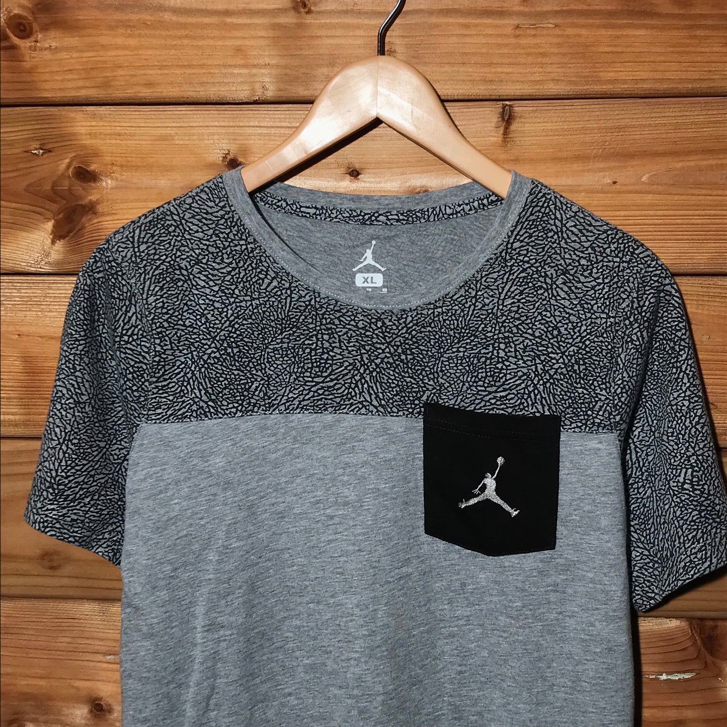 Nike Air Jordan Elephant pocket t shirt