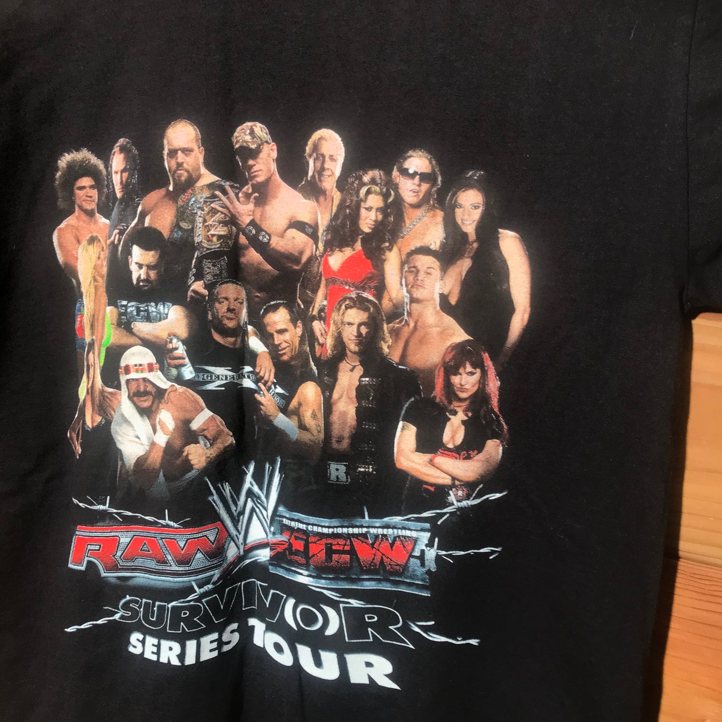 2006 WWE Raw Survivor Series Tour t shirt