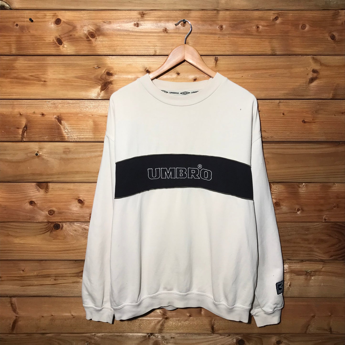 Umbro Stripe Spellout sweatshirt