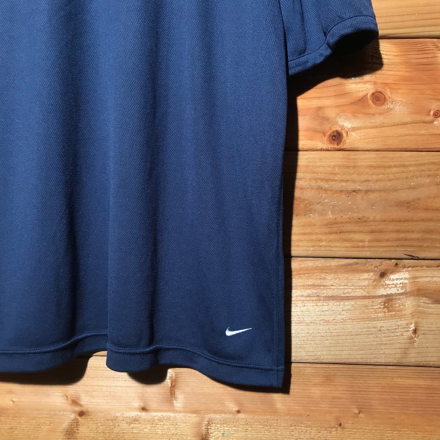 90s Nike Swoosh Essentials t shirt